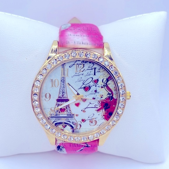 Working! Paris Eiffel Tower Rhinestone Bezel Watch - Picture 1 of 10